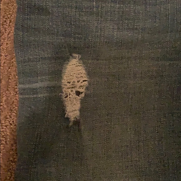 Hollister ripped jeans - Picture 6 of 6